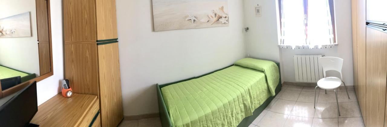 Domus Thalia Villa Sperlonga Bagian luar foto